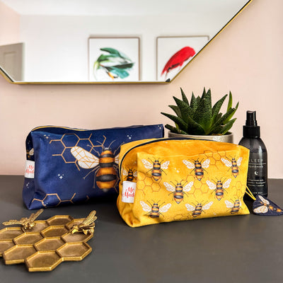 Busy Bees Cosmetic Bag Set Sewing Kit