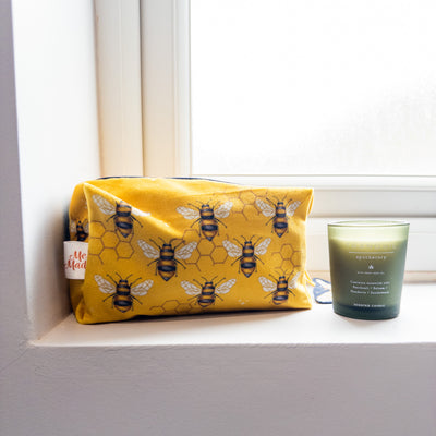 Busy Bees Velvet Cosmetic Bag Sewing Kit