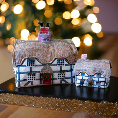 The Christmas Cottage Sewing Kit