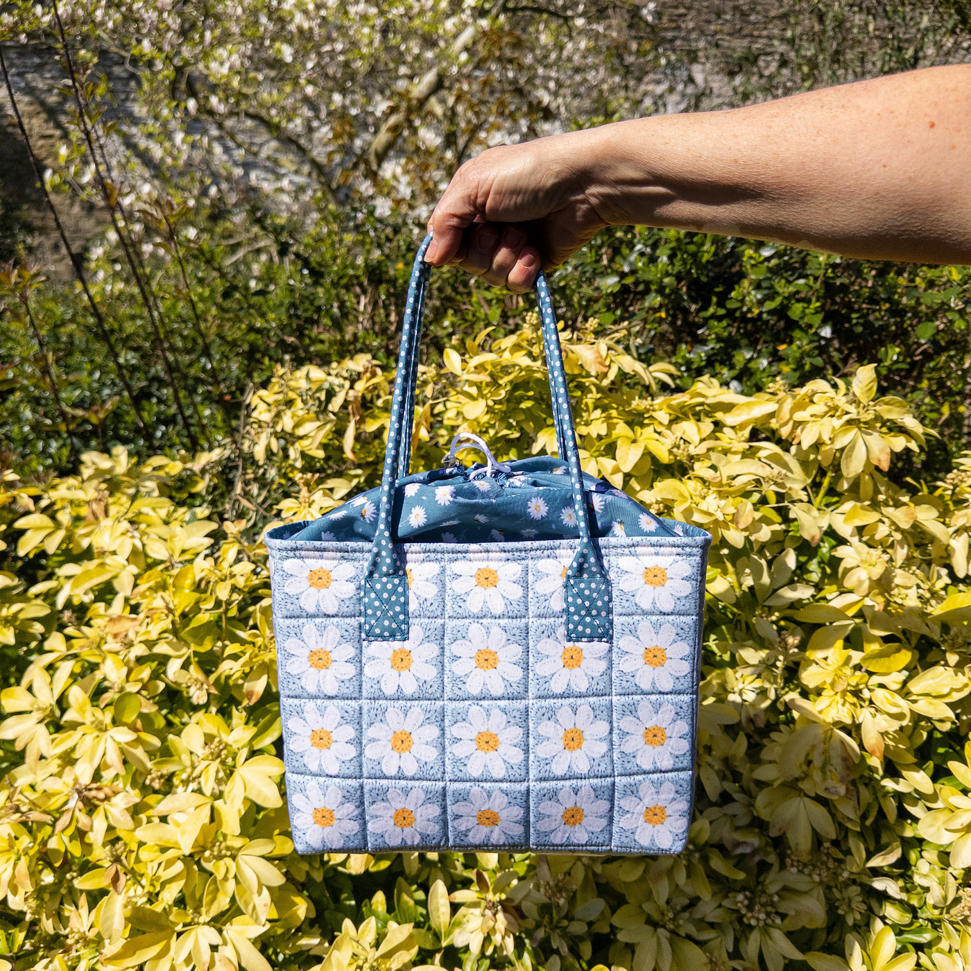 The Basket Bag - Daisy Crochet Sewing Kit