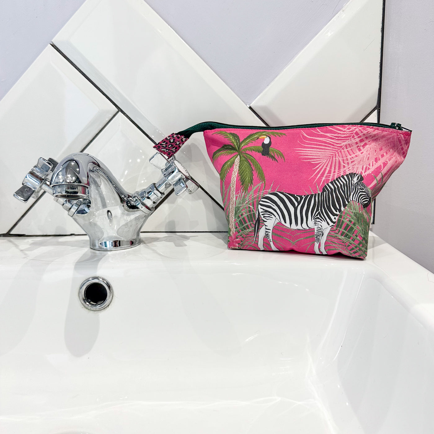 The Pretty Useful Pouch Set - Jungle Animals Sewing Kit