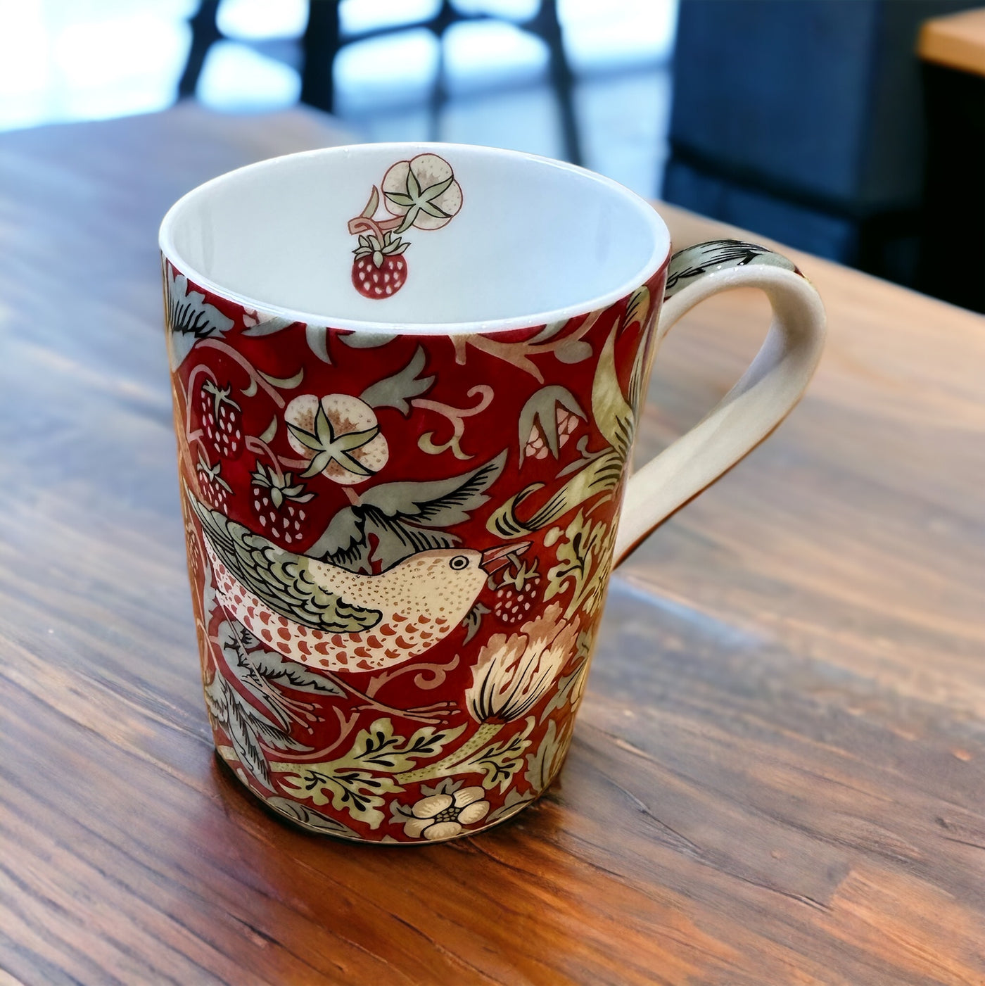 William Morris Mug and Gift Box -Crimson Strawberry Thief