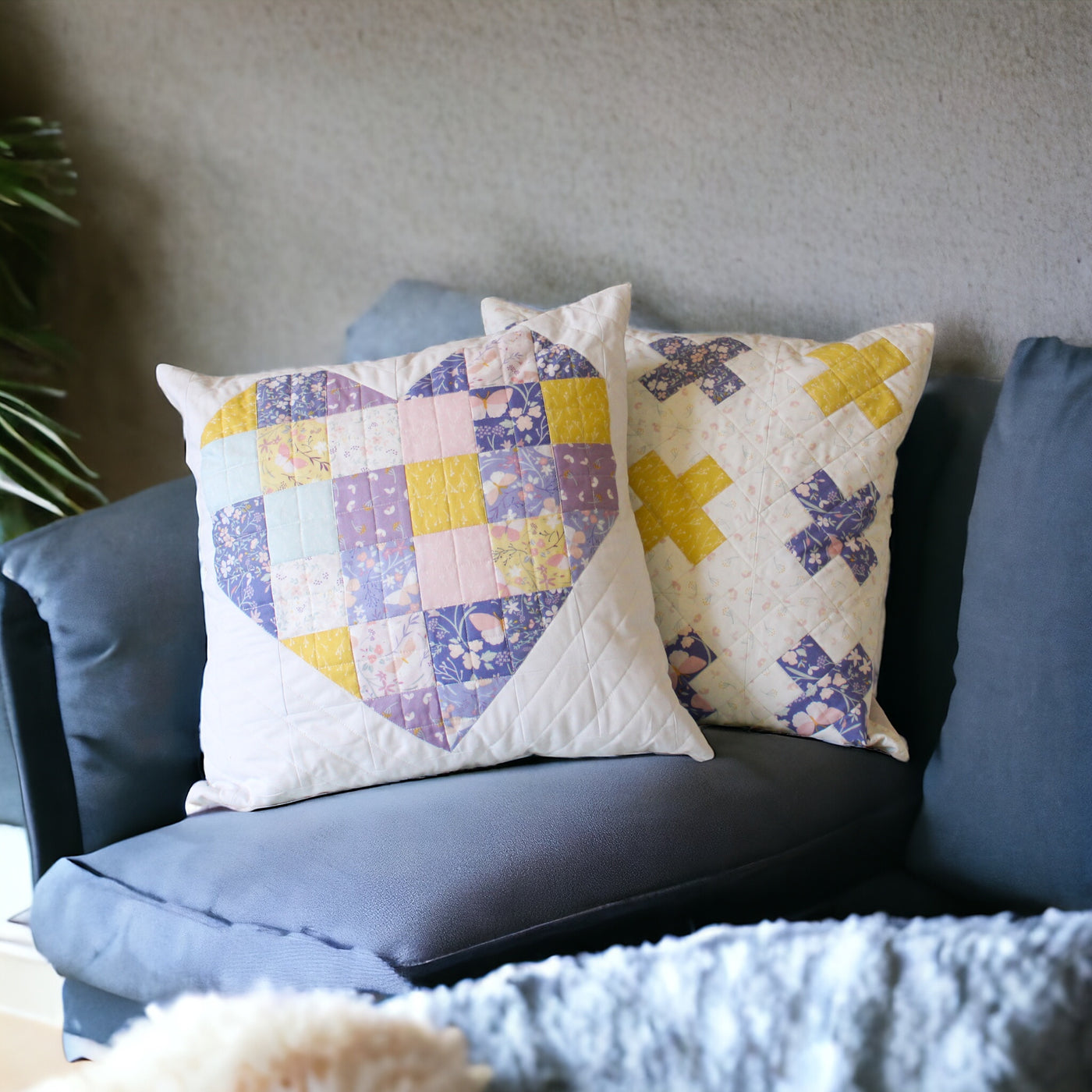 Prints Charming Cushion – PDF Download Instructions Booklet