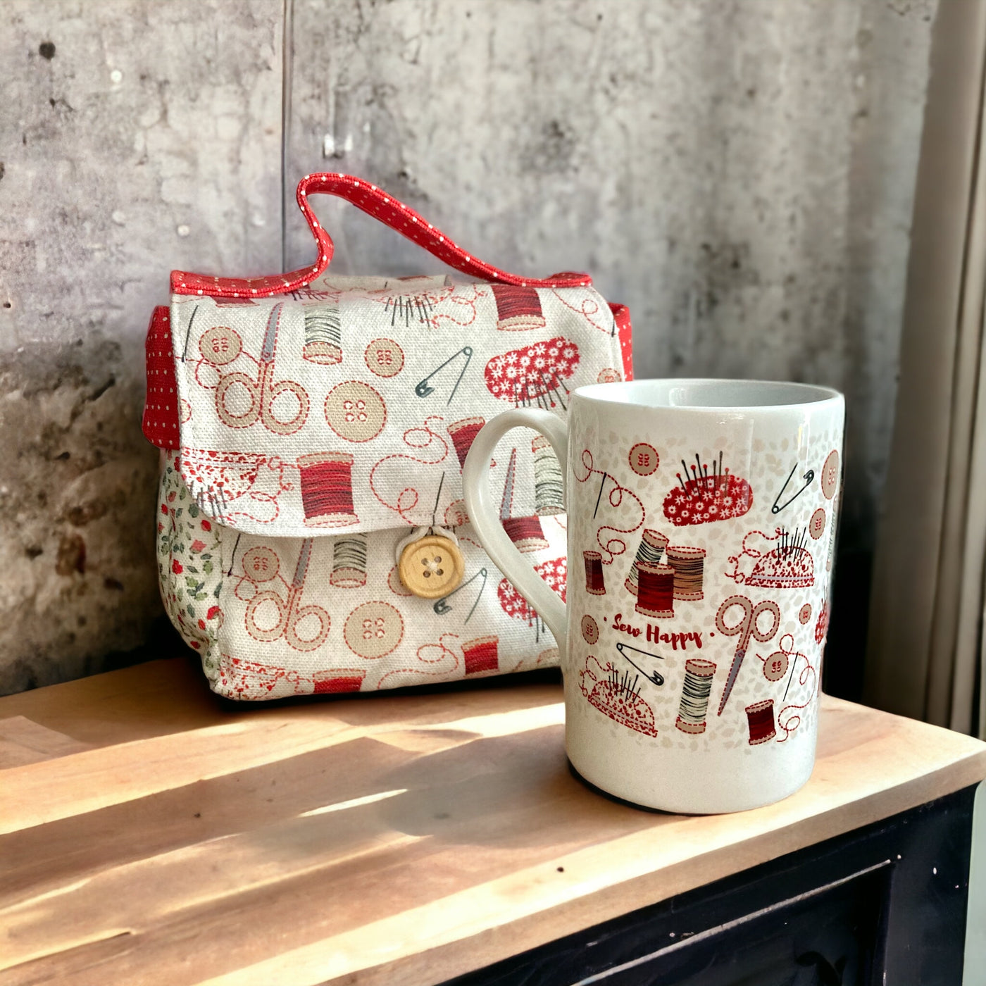 Redwork Mug Carry Case and Sewing Mug Finished Product