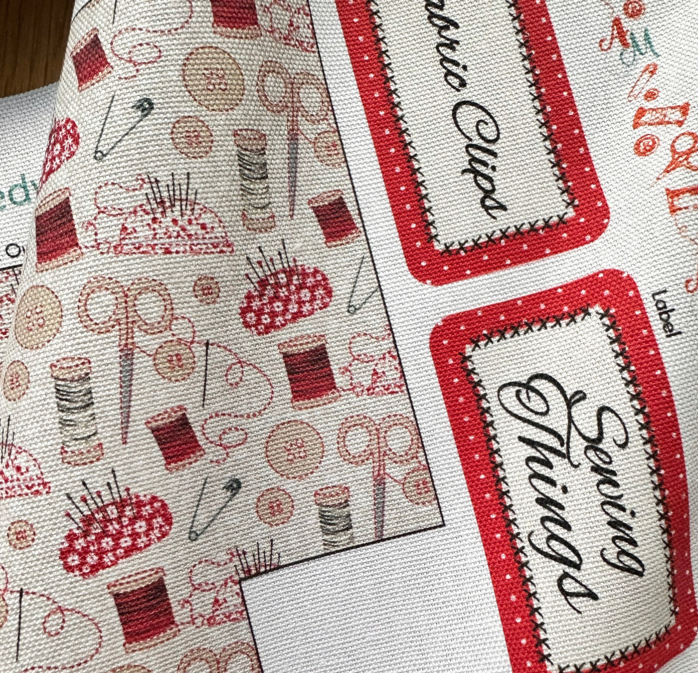 Fabric Clips Pouch - Redwork Sewing Kit