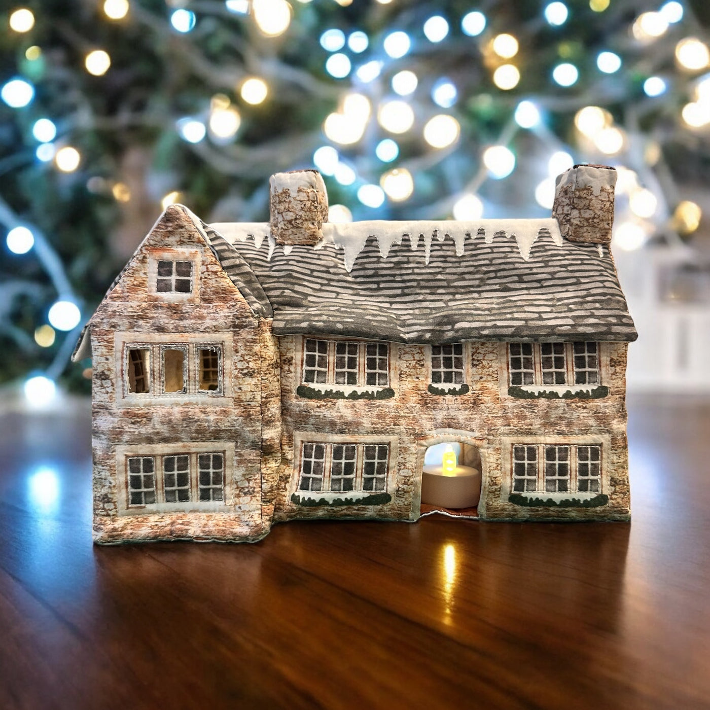 The Manor House at Christmas Sewing Kit