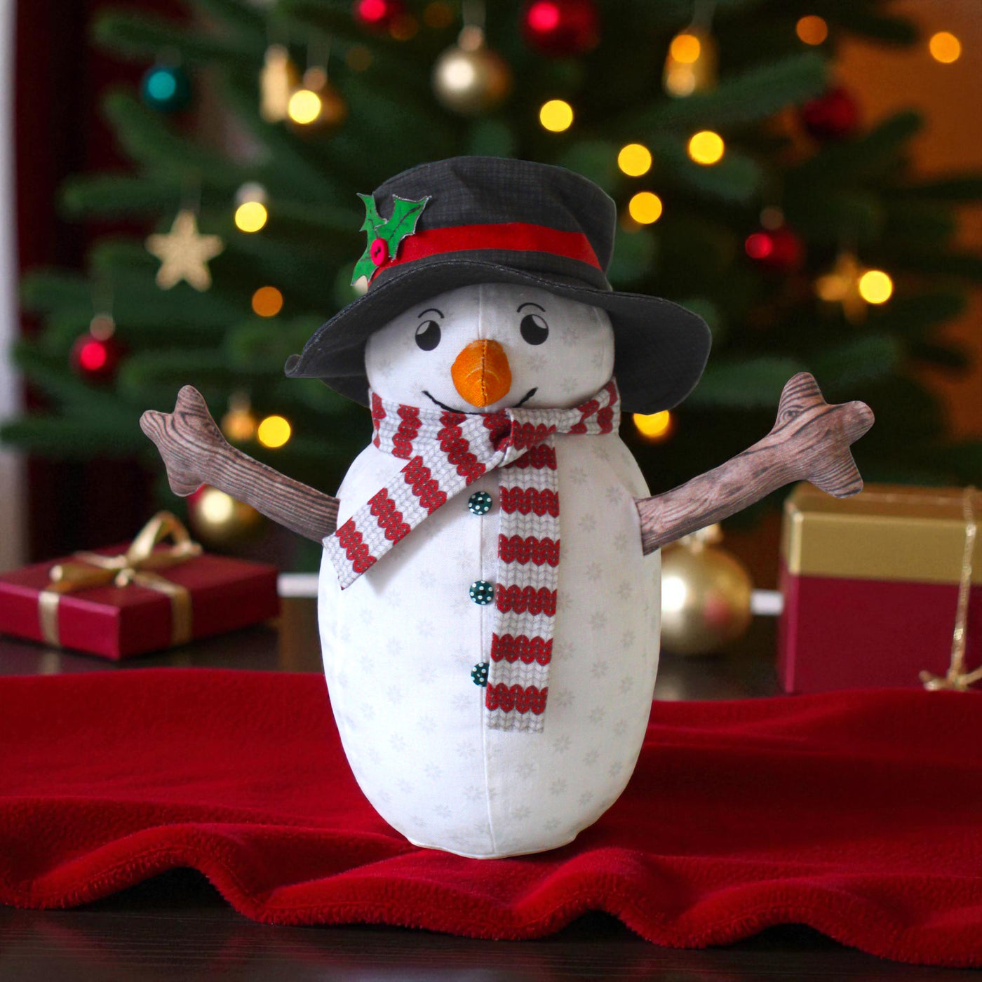 The Snowman Family Sewing Kit