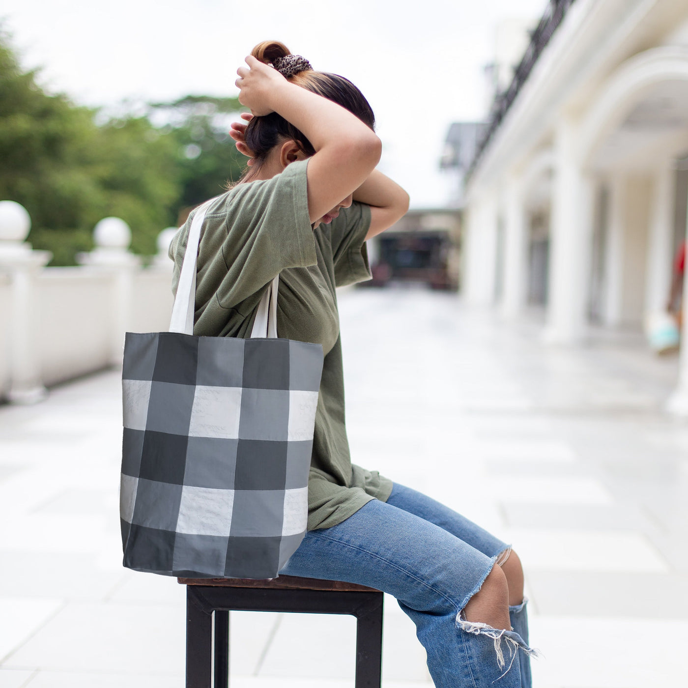 Gingham tote bag online