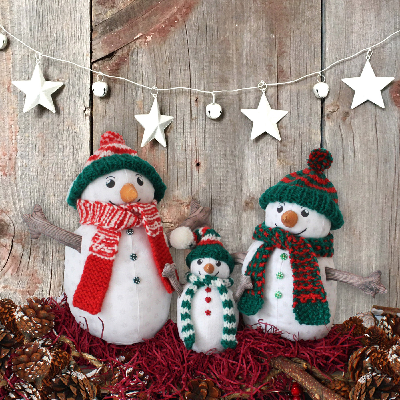 The Snowman Family Sewing Kit